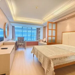 欧美中心（EAC）