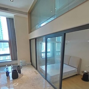 lvdi shangye zhongxin