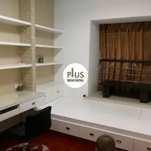 Deyi zhongxing Square