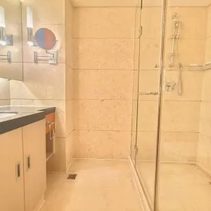 欧美中心（EAC）