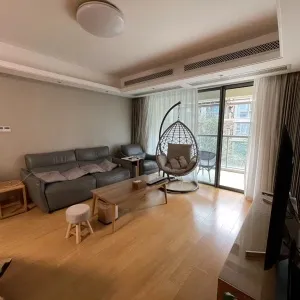 Green Town Yang Liu Jun