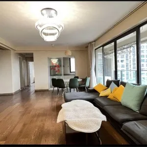 Long Hu Chun Jiang Bi An