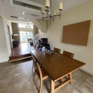 西湖名苑（西湖八号公馆）