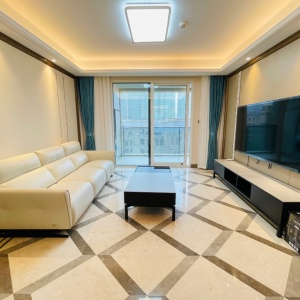 Bin Jiang Jin Mao Fu 