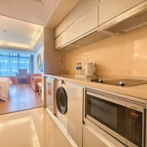 欧美中心（EAC）