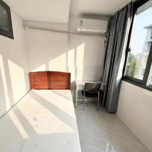 Gudang Xincun Dongqu