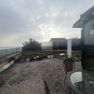 郁金香岸揽江苑