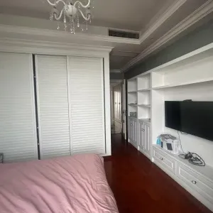 郁金香岸揽江苑