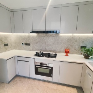 地铁万科天空之城月之庭