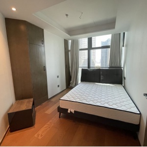 Shi Bao International