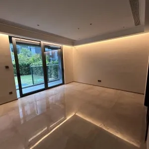 地铁万科天空之城月之庭