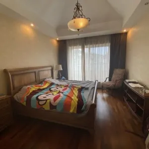 西湖名苑（西湖八号公馆）