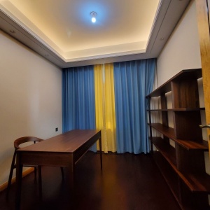 Bin Jiang Jin Mao Fu 