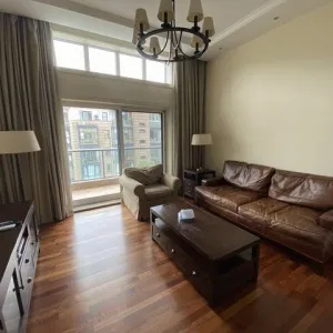 西湖名苑（西湖八号公馆）