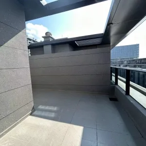 地铁万科天空之城月之庭