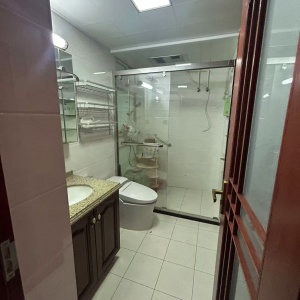 郁金香岸揽江苑