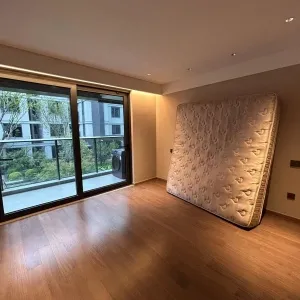 地铁万科天空之城月之庭