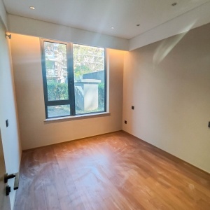 地铁万科天空之城月之庭