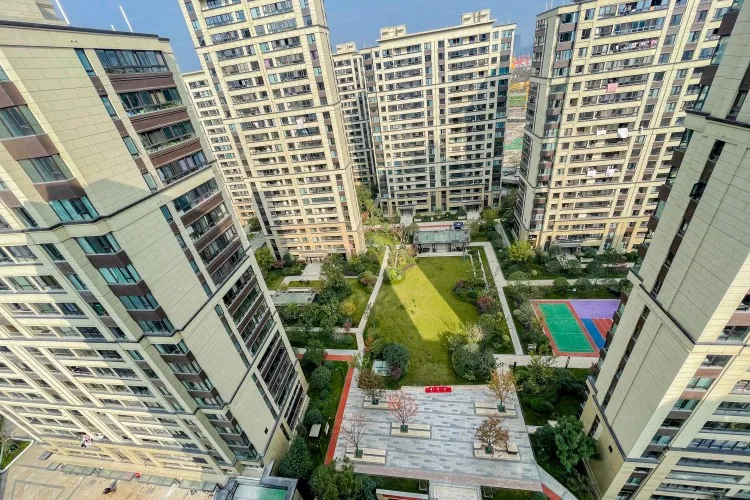 Chunqiu Huating
