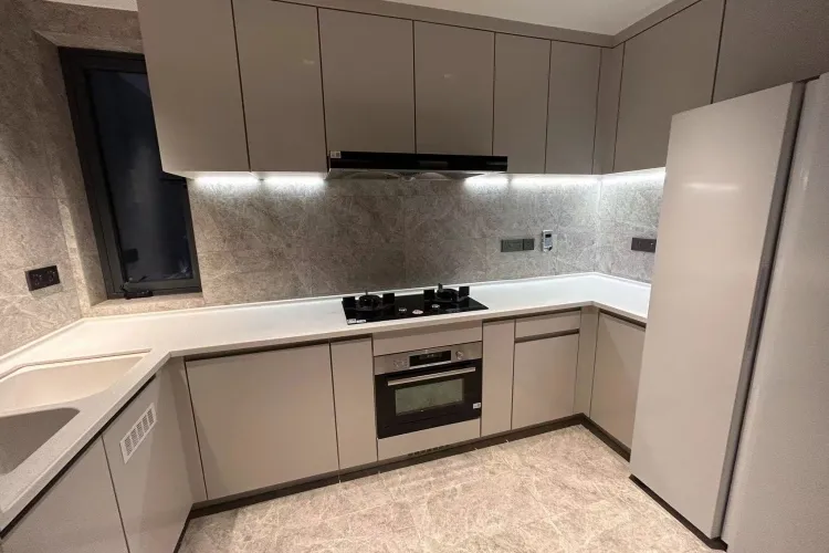 地铁万科天空之城月之庭