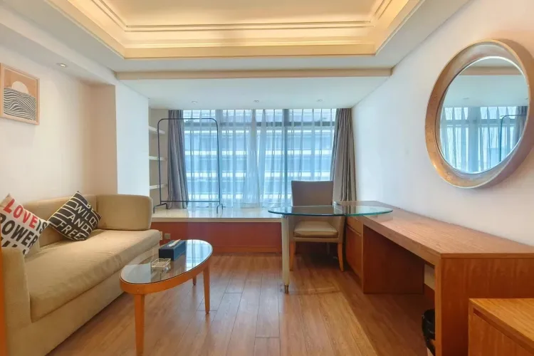 欧美中心（EAC）