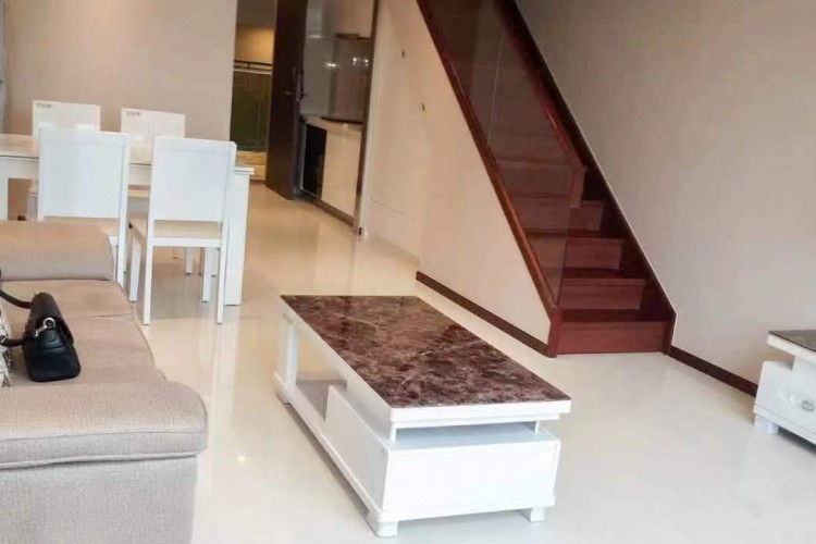 Day Trust International